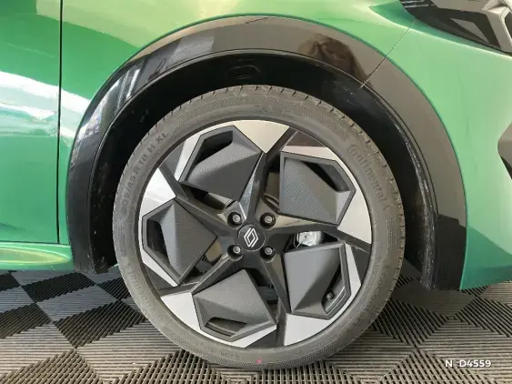 RENAULT CLIO VI - voiture de démonstration - Photo 8