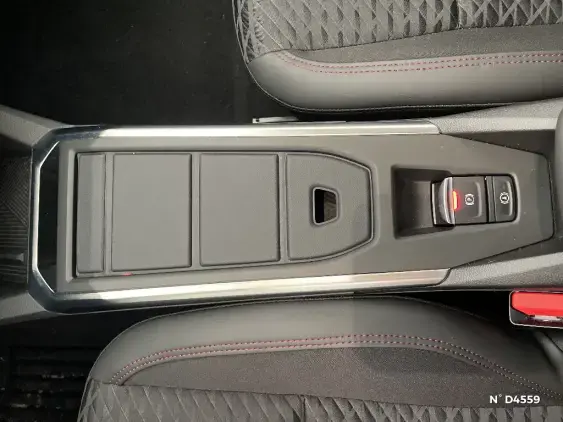 RENAULT CLIO VI - voiture de démonstration - Photo 25