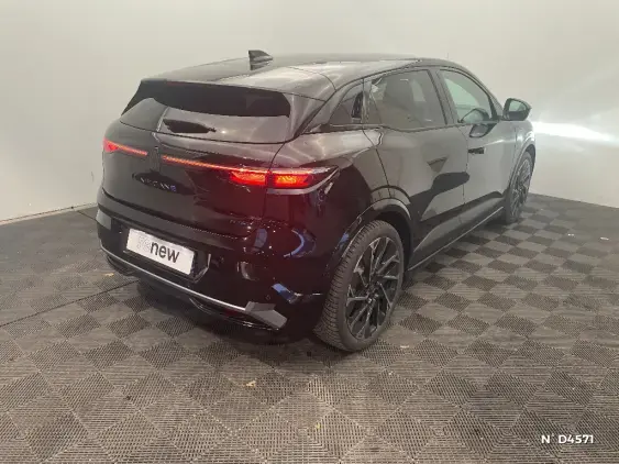 RENAULT MEGANE V - voiture de démonstration - Photo 4