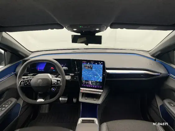 RENAULT MEGANE V - voiture de démonstration - Photo 9