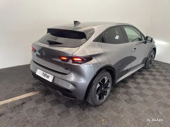 RENAULT CLIO VI - voiture de démonstration - Photo 4