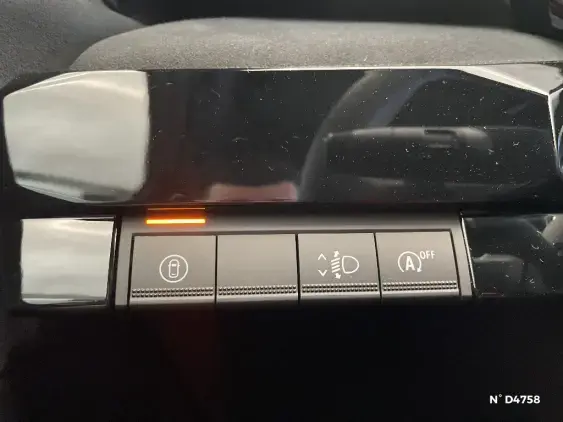 RENAULT CLIO VI - voiture de démonstration - Photo 15