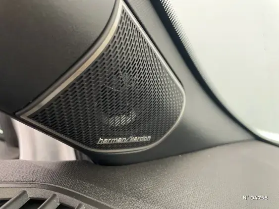 RENAULT CLIO VI - voiture de démonstration - Photo 25