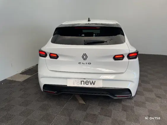 RENAULT CLIO VI - voiture de démonstration - Photo 6