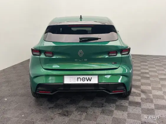 RENAULT CLIO VI - voiture de démonstration - Photo 6