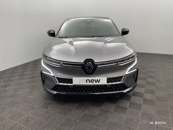 RENAULT MEGANE V - voiture de démonstration - Photo 3