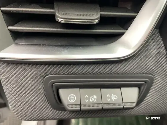 RENAULT CLIO V - voiture de démonstration - Photo 15