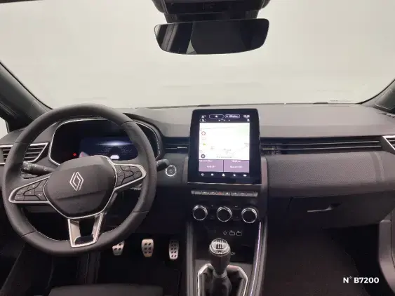 RENAULT CLIO V - voiture de démonstration - Photo 9