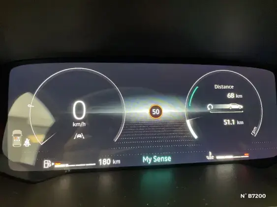 RENAULT CLIO V - voiture de démonstration - Photo 12