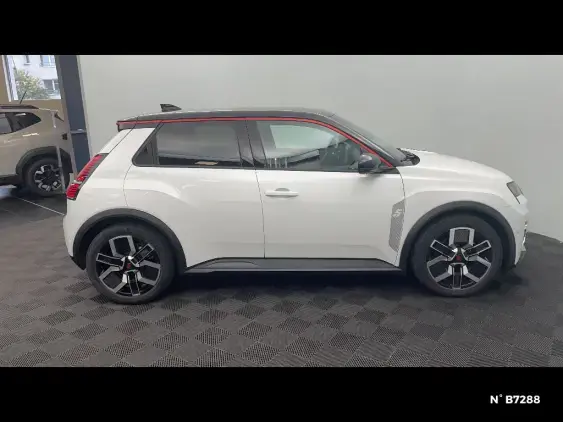 RENAULT 5 III - voiture de démonstration - Photo 5