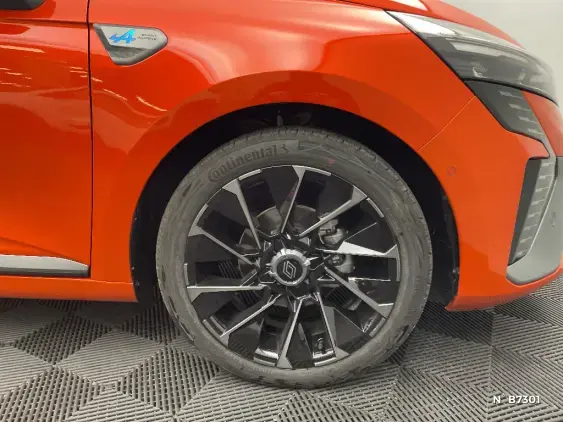 RENAULT CLIO V - voiture de démonstration - Photo 8