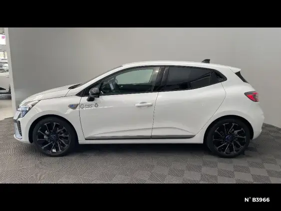 RENAULT CLIO V - voiture de démonstration - Photo 2