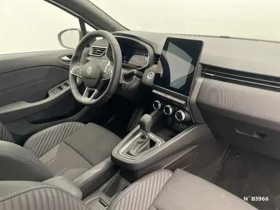 RENAULT CLIO V - voiture de démonstration - Photo 10