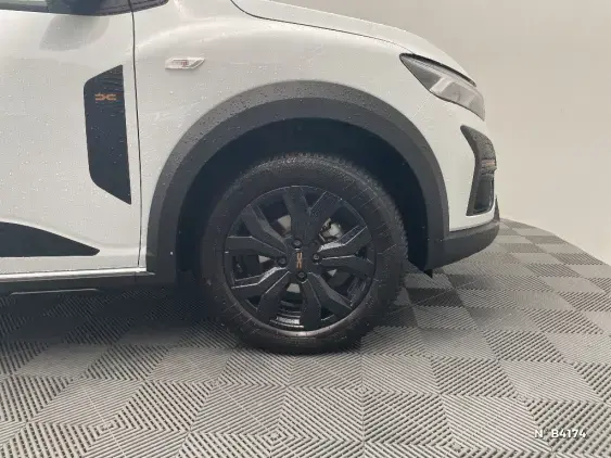 DACIA SANDERO III - voiture de démonstration - Photo 8