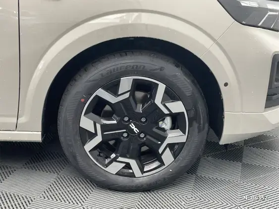 DACIA SANDERO III - voiture de démonstration - Photo 8