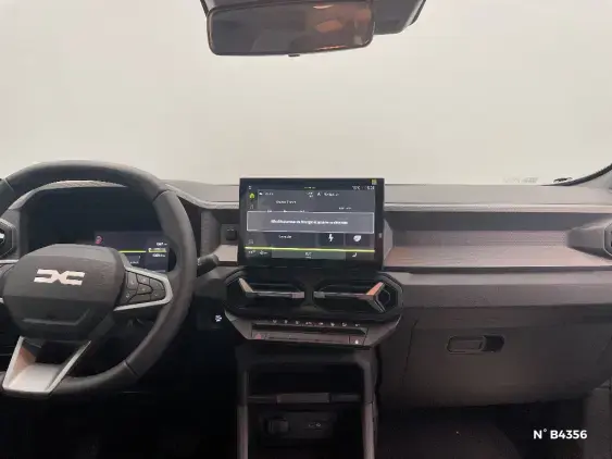 DACIA DUSTER III - voiture de démonstration - Photo 9