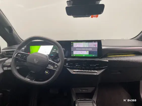 RENAULT CLIO VI - voiture de démonstration - Photo 9