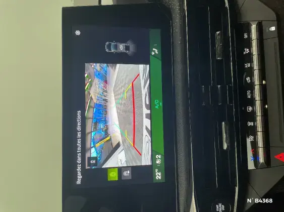 RENAULT CLIO VI - voiture de démonstration - Photo 14