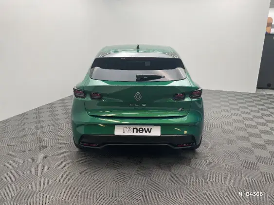 RENAULT CLIO VI - voiture de démonstration - Photo 6