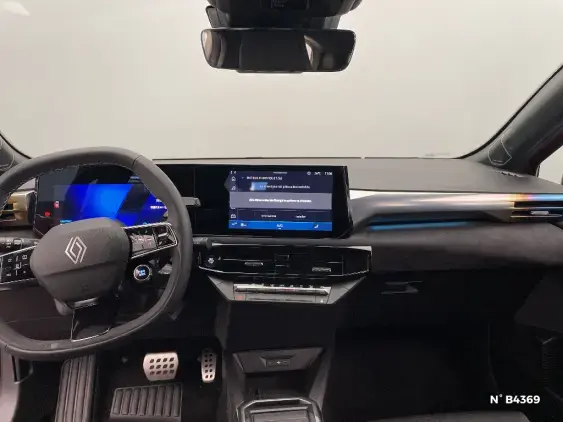 RENAULT CLIO VI - voiture de démonstration - Photo 9