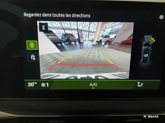 RENAULT CLIO VI - voiture de démonstration - Photo 14