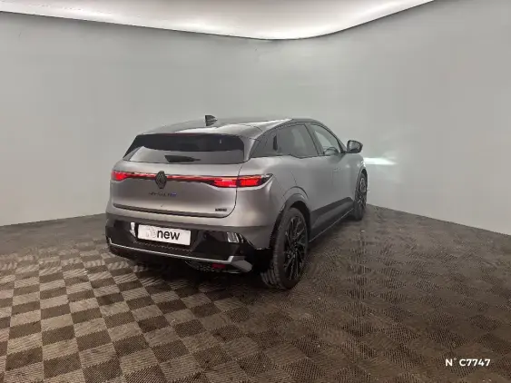 RENAULT MEGANE V - voiture de démonstration - Photo 4