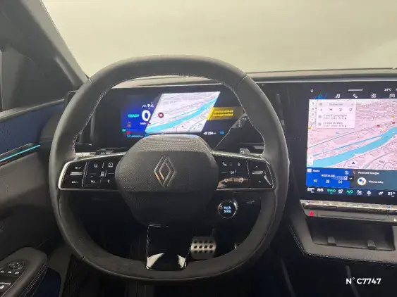 RENAULT MEGANE V - voiture de démonstration - Photo 9