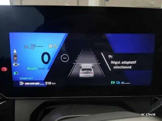 RENAULT CLIO VI - voiture de démonstration - Photo 12
