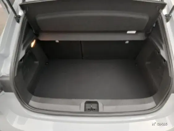 RENAULT CLIO VI - voiture de démonstration - Photo 7