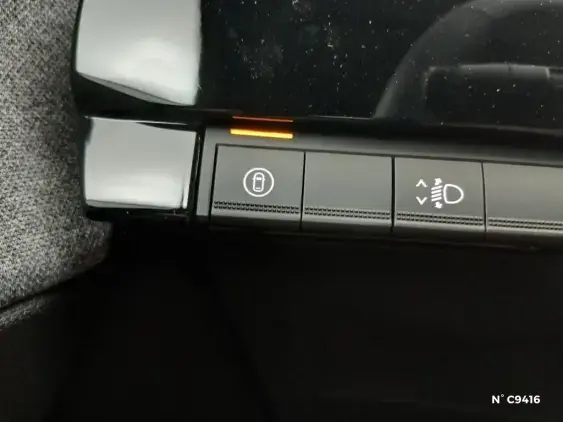RENAULT CLIO VI - voiture de démonstration - Photo 15