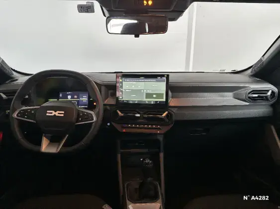 DACIA DUSTER III - voiture de démonstration - Photo 9