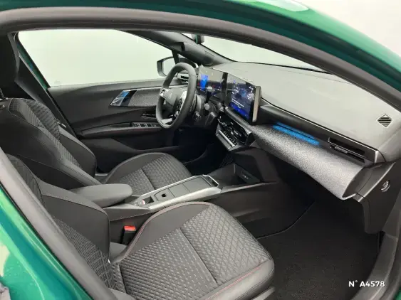 RENAULT CLIO VI - voiture de démonstration - Photo 10