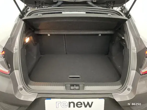 RENAULT CAPTUR II - voiture de démonstration - Photo 7