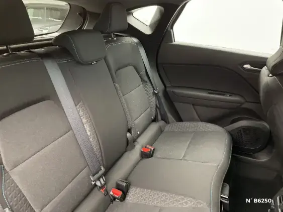 RENAULT CAPTUR II - voiture de démonstration - Photo 11