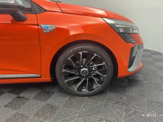 RENAULT CLIO V - voiture de démonstration - Photo 8