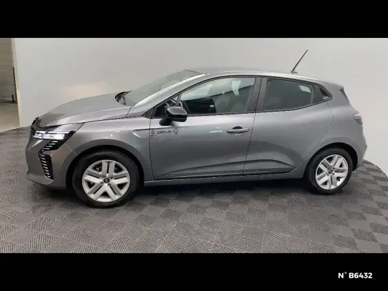 RENAULT CLIO V - voiture de démonstration - Photo 2