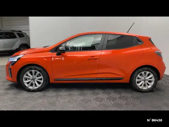 RENAULT CLIO V - voiture de démonstration - Photo 2