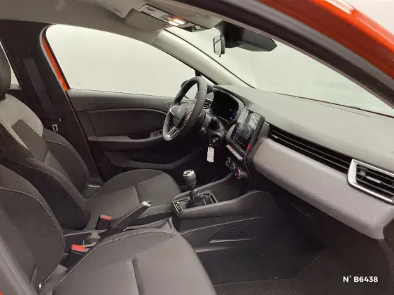 RENAULT CLIO V - voiture de démonstration - Photo 10