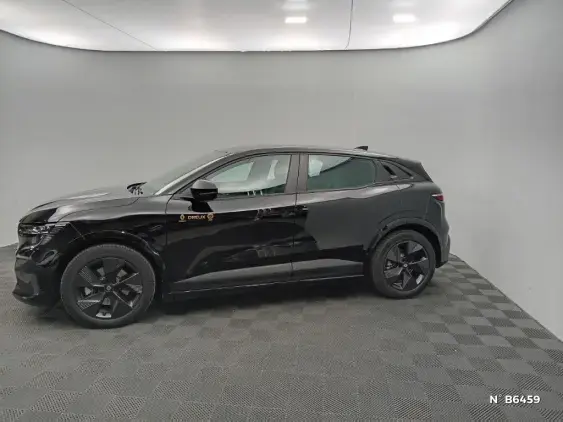 RENAULT MEGANE V - voiture de démonstration - Photo 2