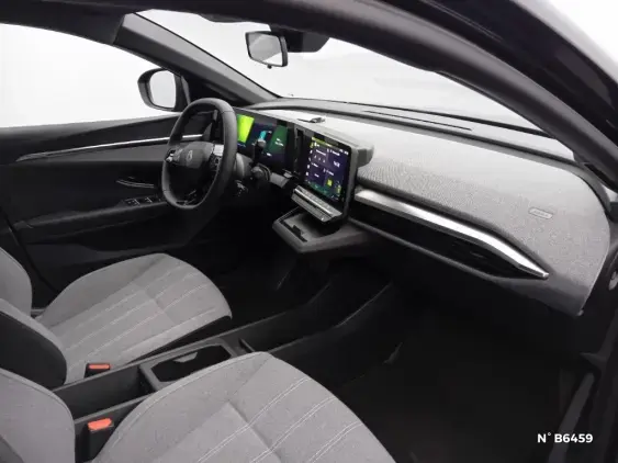 RENAULT MEGANE V - voiture de démonstration - Photo 10