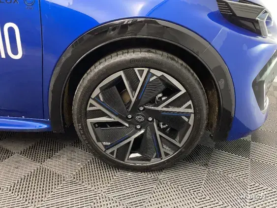 RENAULT CLIO VI - voiture de démonstration - Photo 8