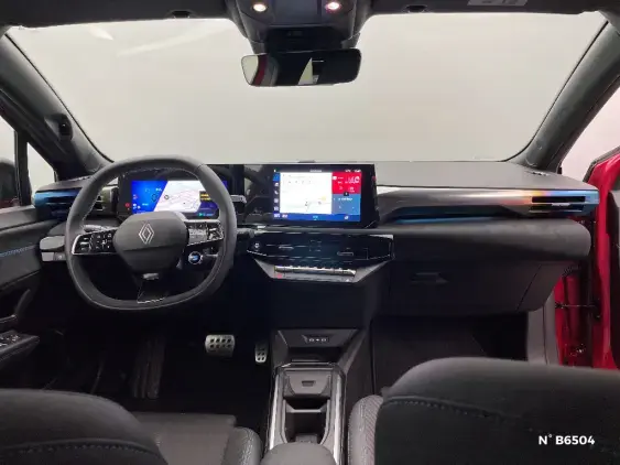 RENAULT CLIO VI - voiture de démonstration - Photo 9