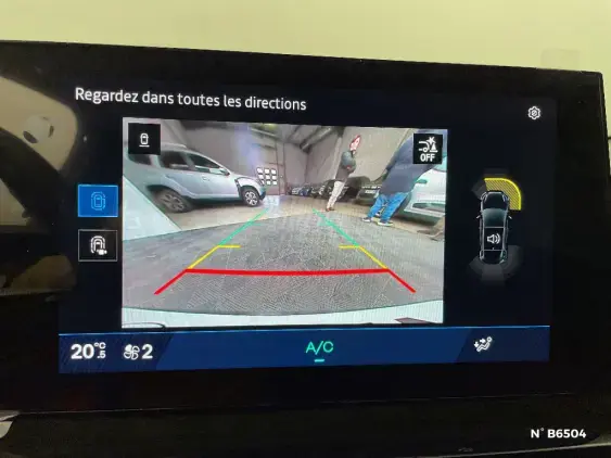 RENAULT CLIO VI - voiture de démonstration - Photo 14