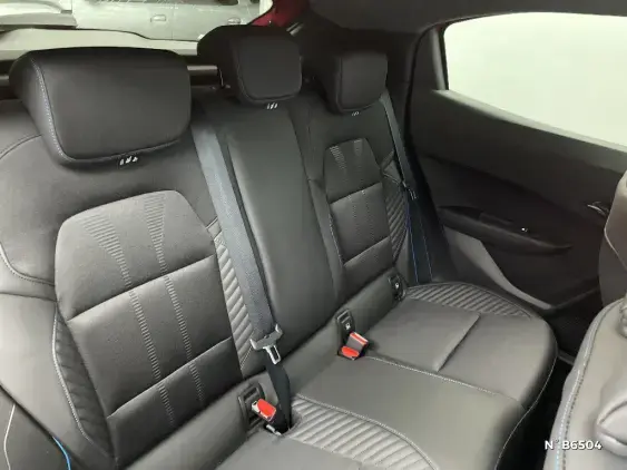 RENAULT CLIO VI - voiture de démonstration - Photo 11