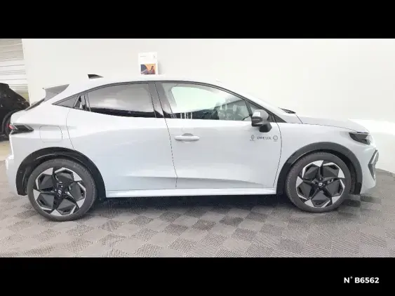 RENAULT CLIO VI - voiture de démonstration - Photo 5