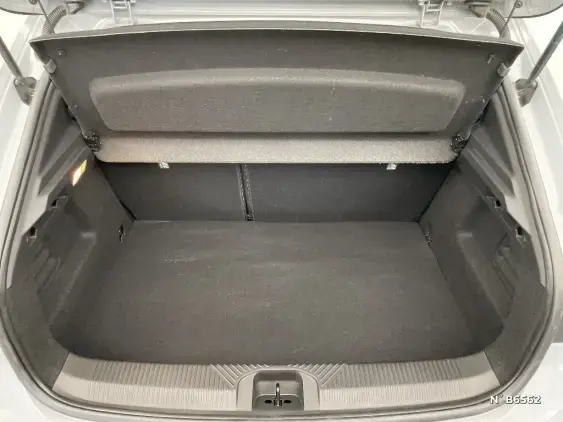 RENAULT CLIO VI - voiture de démonstration - Photo 7