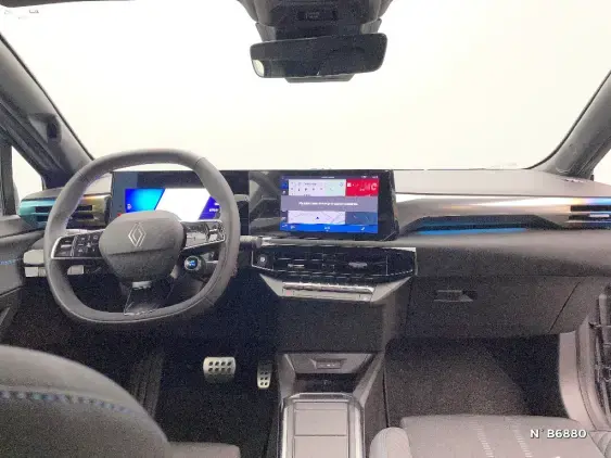 RENAULT CLIO VI - voiture de démonstration - Photo 9