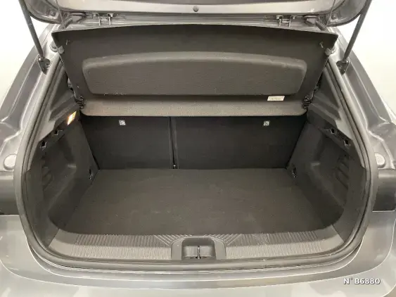 RENAULT CLIO VI - voiture de démonstration - Photo 7