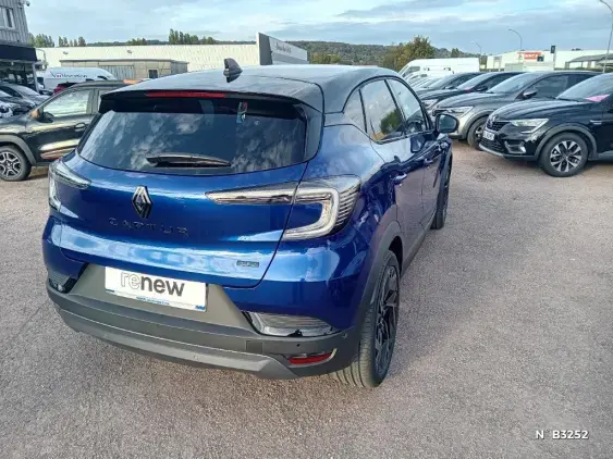 RENAULT CAPTUR II - voiture de démonstration - Photo 4