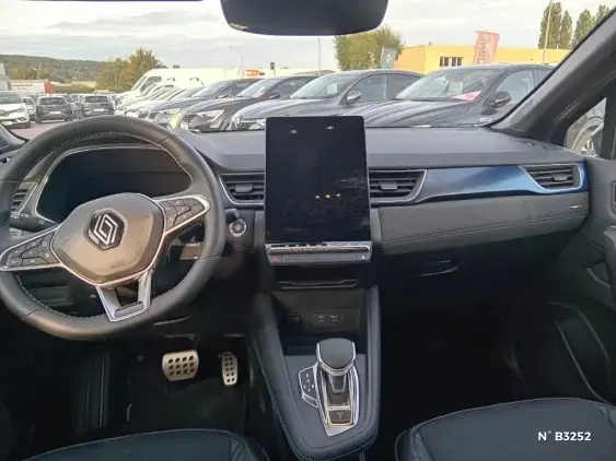 RENAULT CAPTUR II - voiture de démonstration - Photo 9